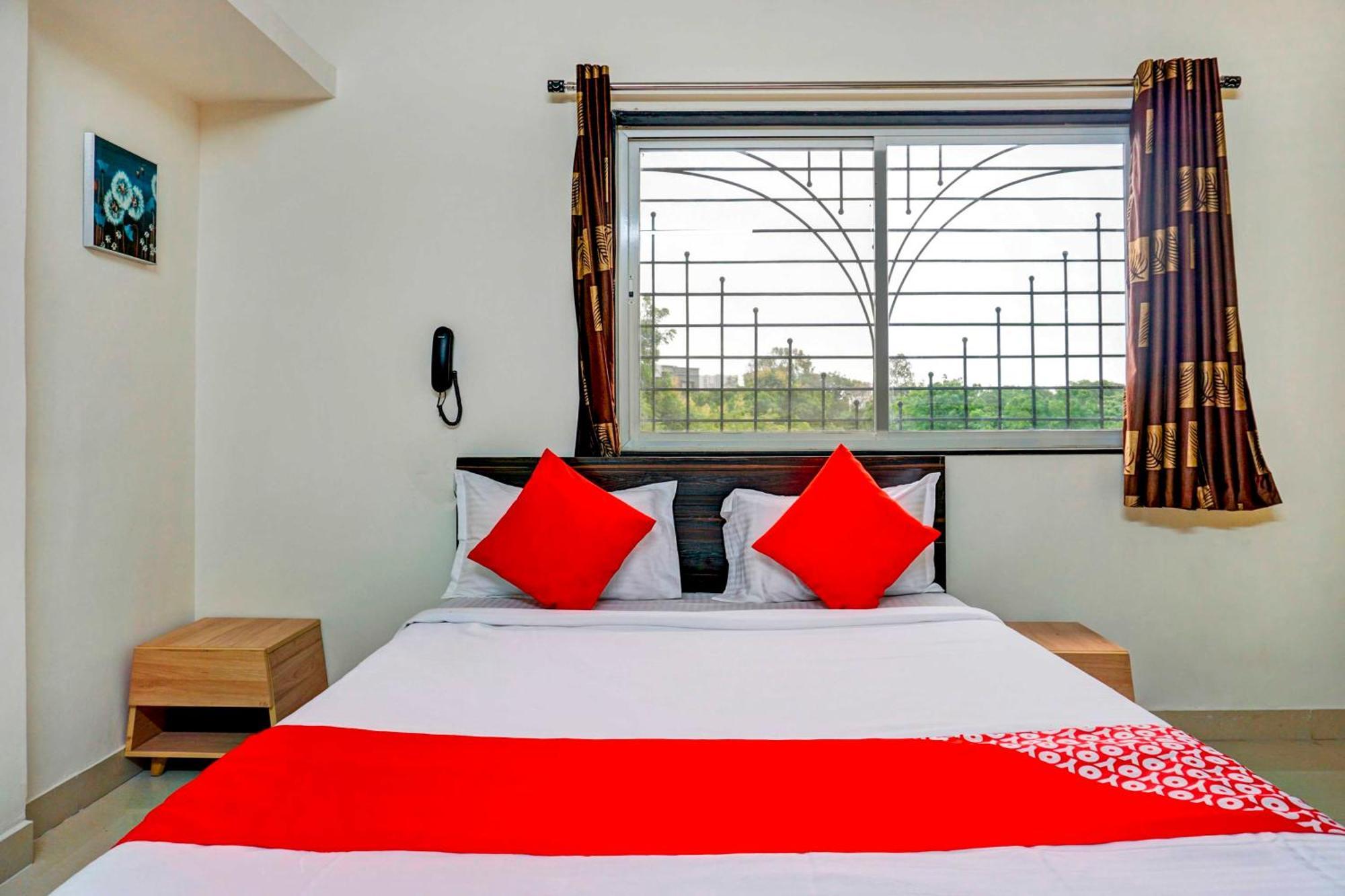 Hotel O Komfort Inn 浦那 外观 照片